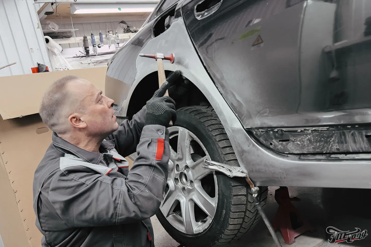 Кузовной ремонт и покраска Audi A6 + правка, косметический ремонт и покраска дисков